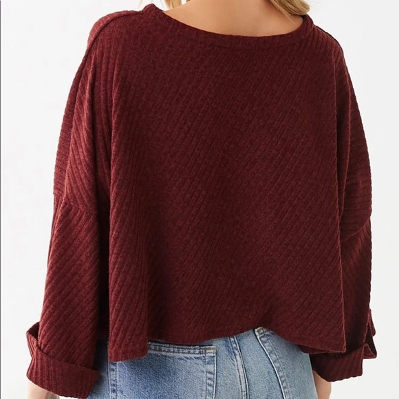 BURGUNDY TOP - Picture 2 of 4